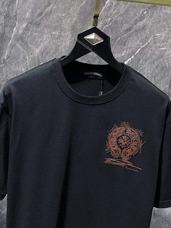 BLACK001